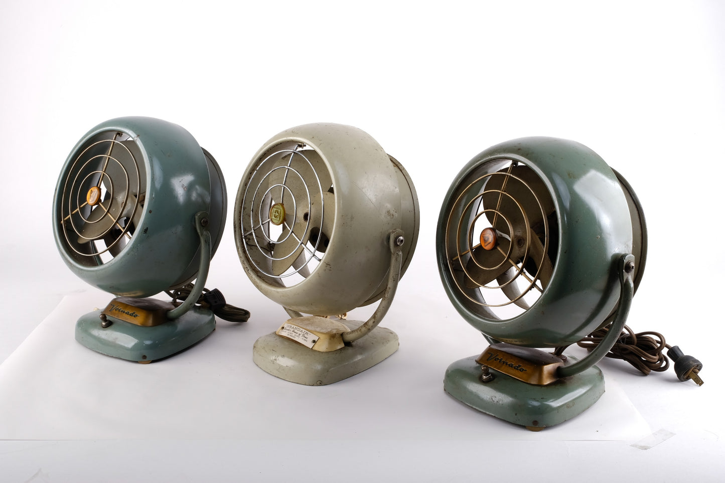VINTAGE RETRO VORNADO & GRAND AIR ELECTRIC DESK FAN