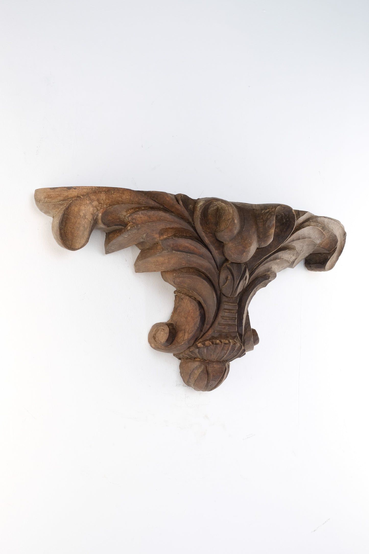 ANTIQUE LARGE CARVED PILASTER/CORBEL
