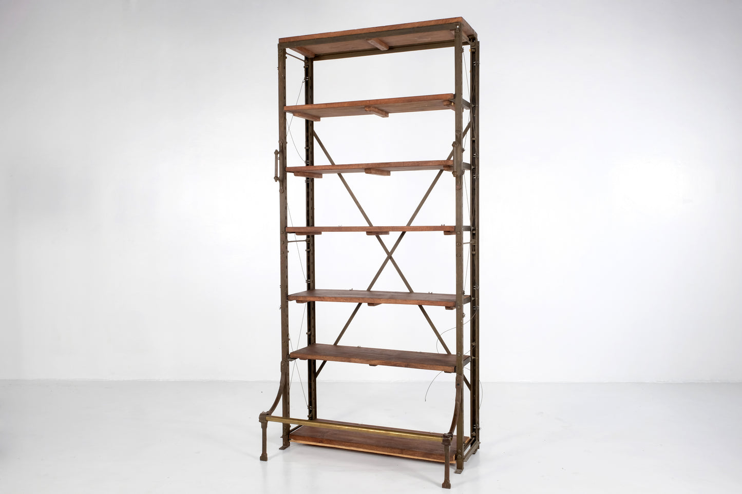 SINGLE SIZE VINTAGE SHELVING UNIT