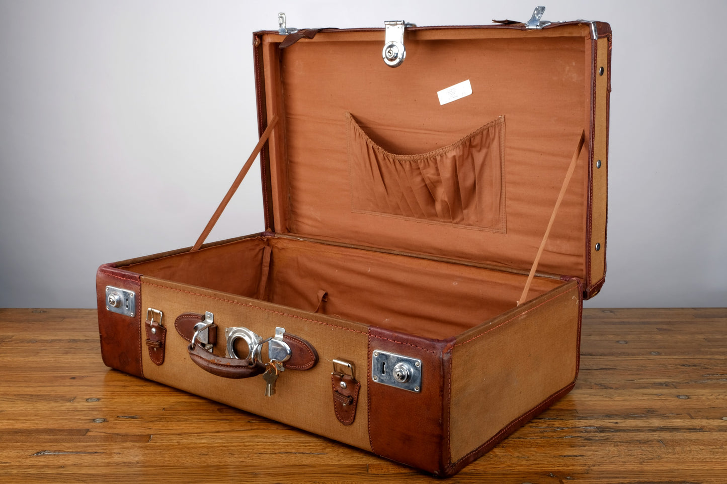 BOARDER LEATHER LUGGAGE