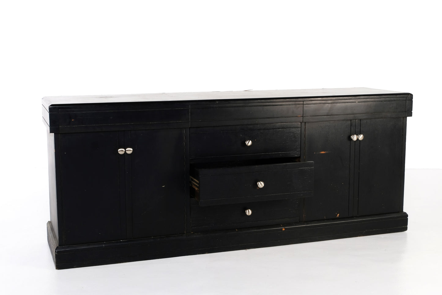 MODERN SIDEBOARD