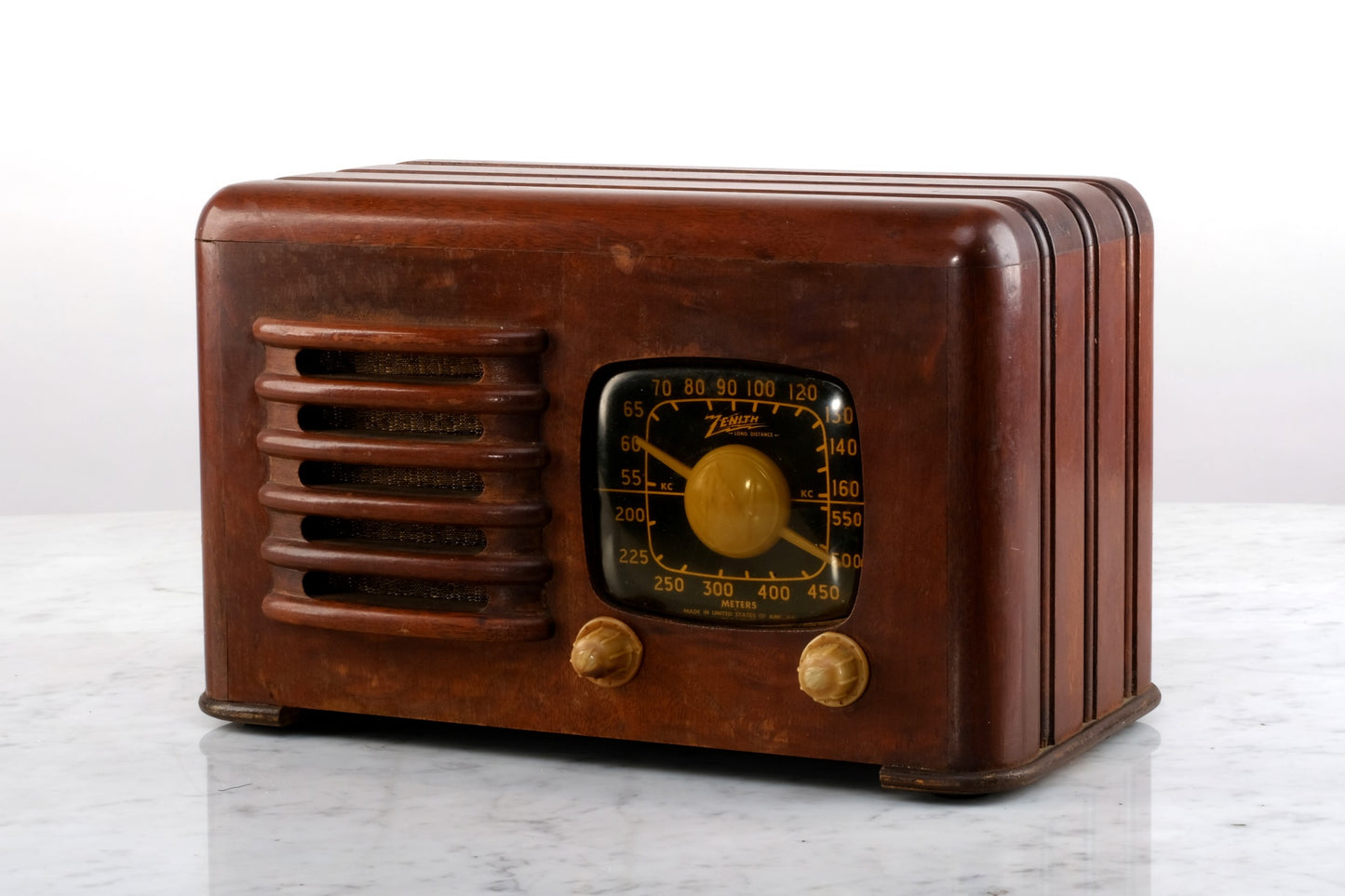 ART DECO ZENITH RADIO