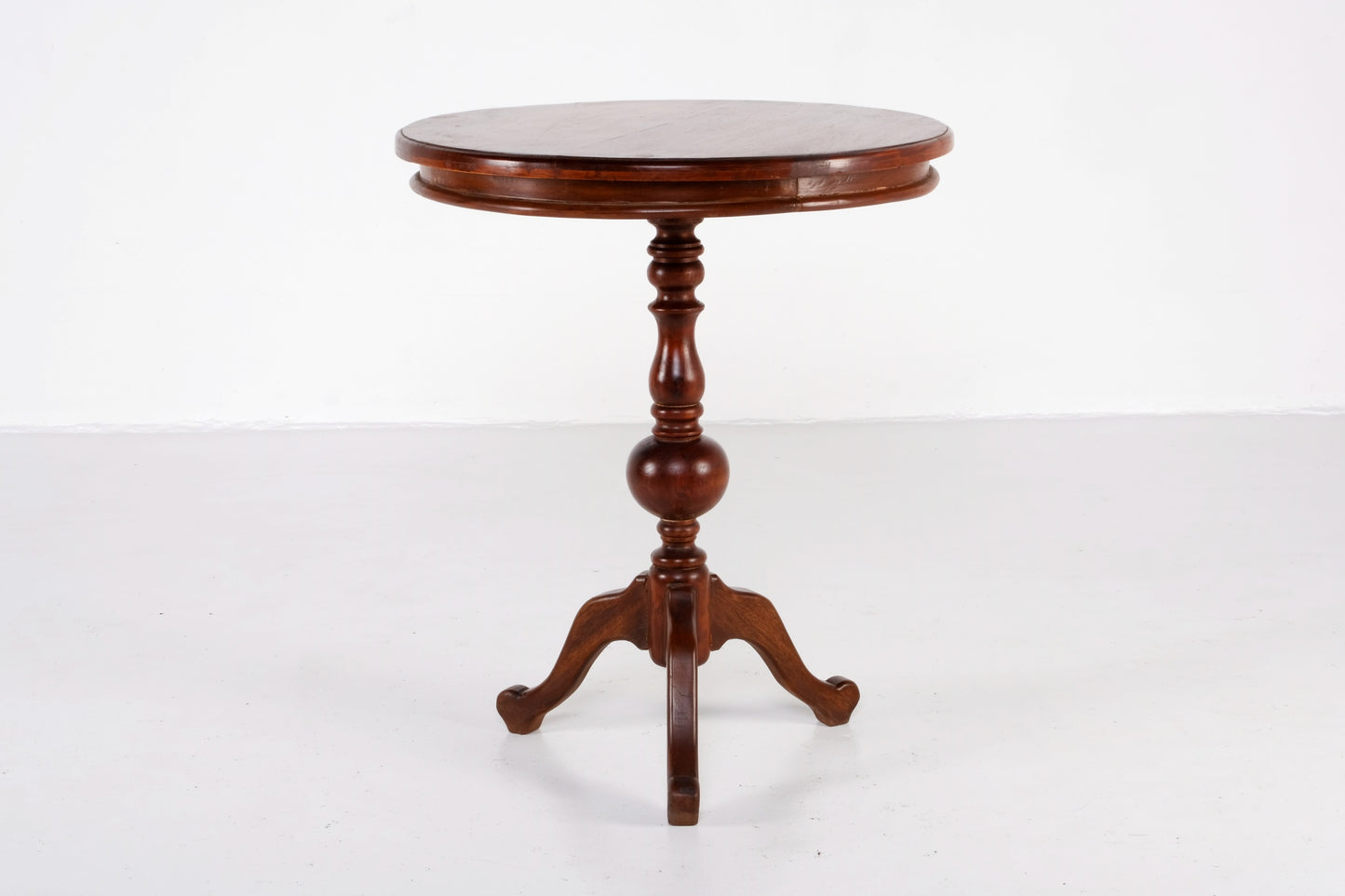 VICTORIAN ARTDECO SINGLE PEDESTAL DRUM TABLE