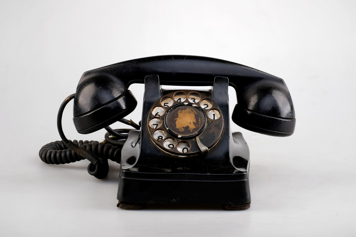 WESTERN ELECTRIC DESK PHONE