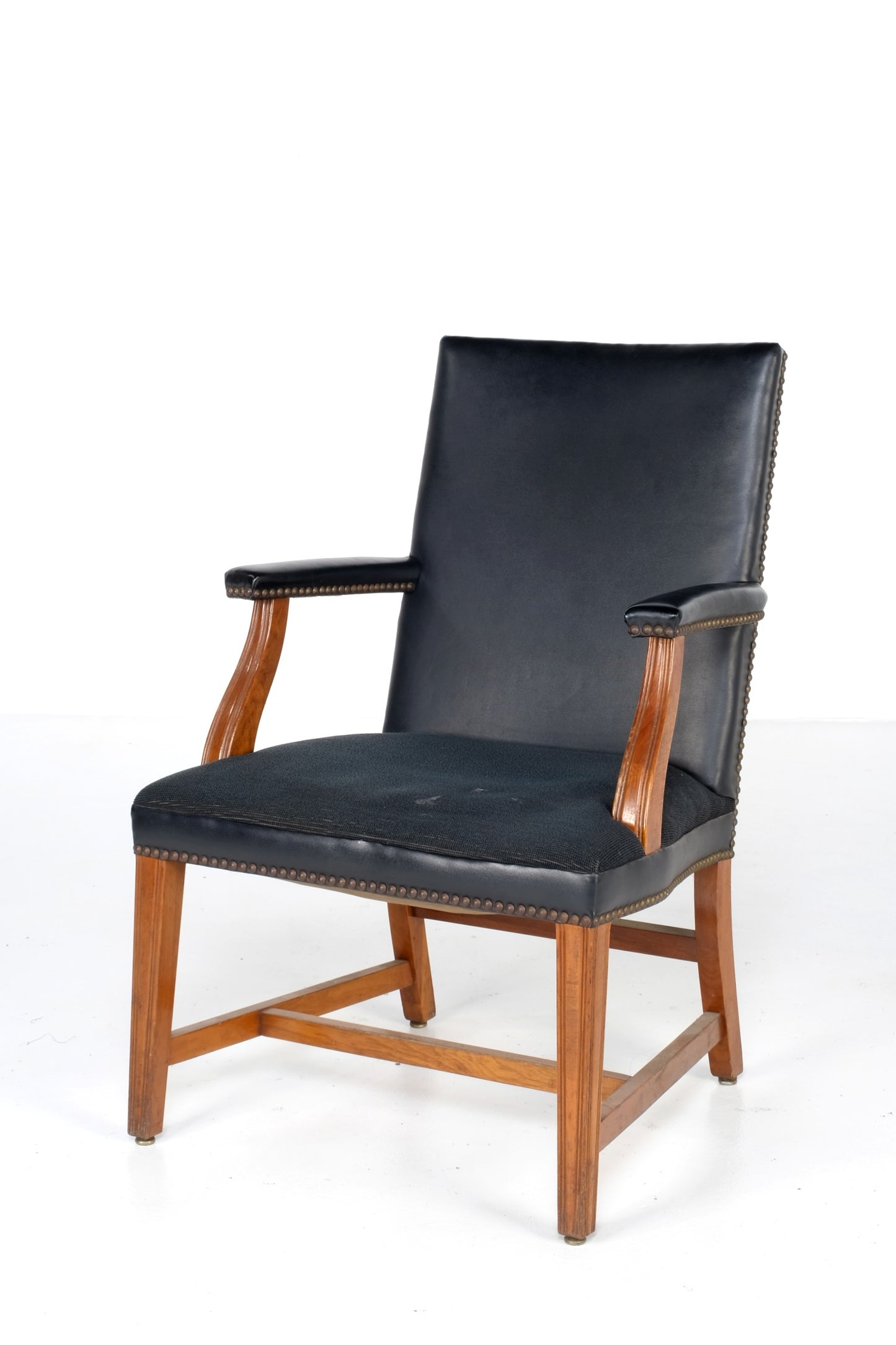 VINTAGE BLACK WOOD ARM OFFICE EXECUTIVE CHAIR