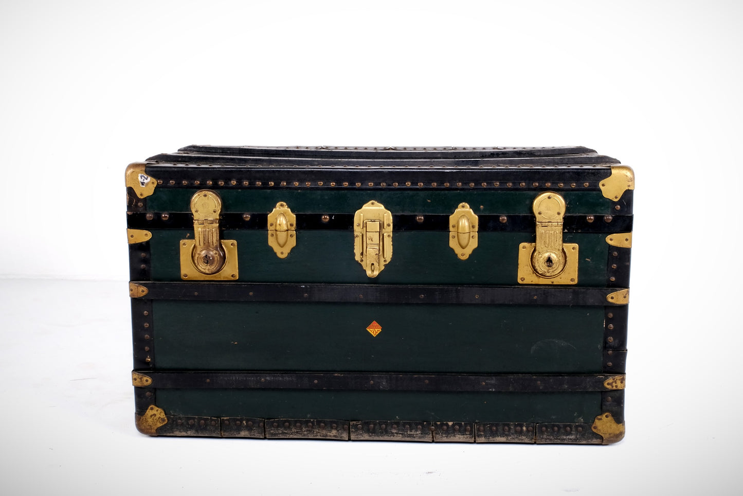 GREEN WOODEN STEAMER TRUNK/CHEST