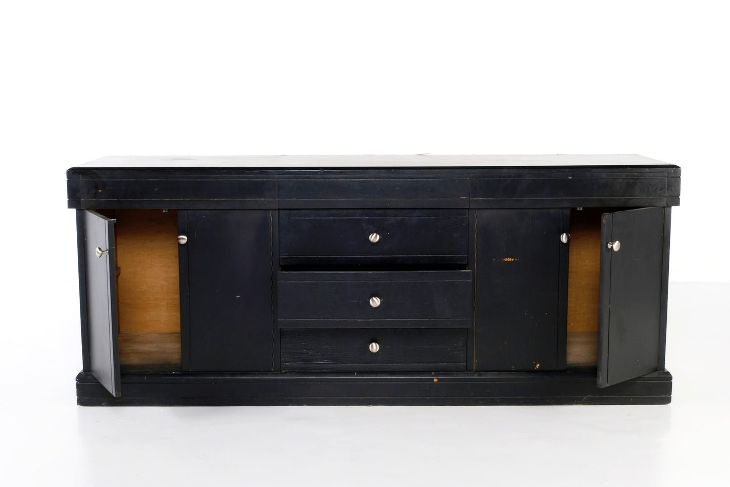 MODERN SIDEBOARD