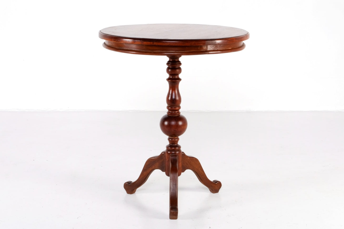 VICTORIAN ARTDECO SINGLE PEDESTAL DRUM TABLE