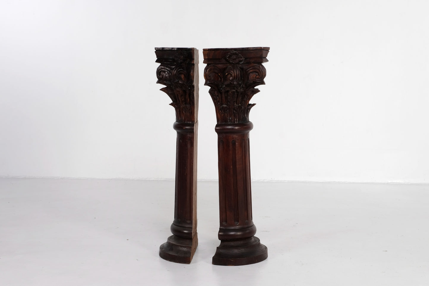 FRENCH COLOMN STLYE PEDESTAL