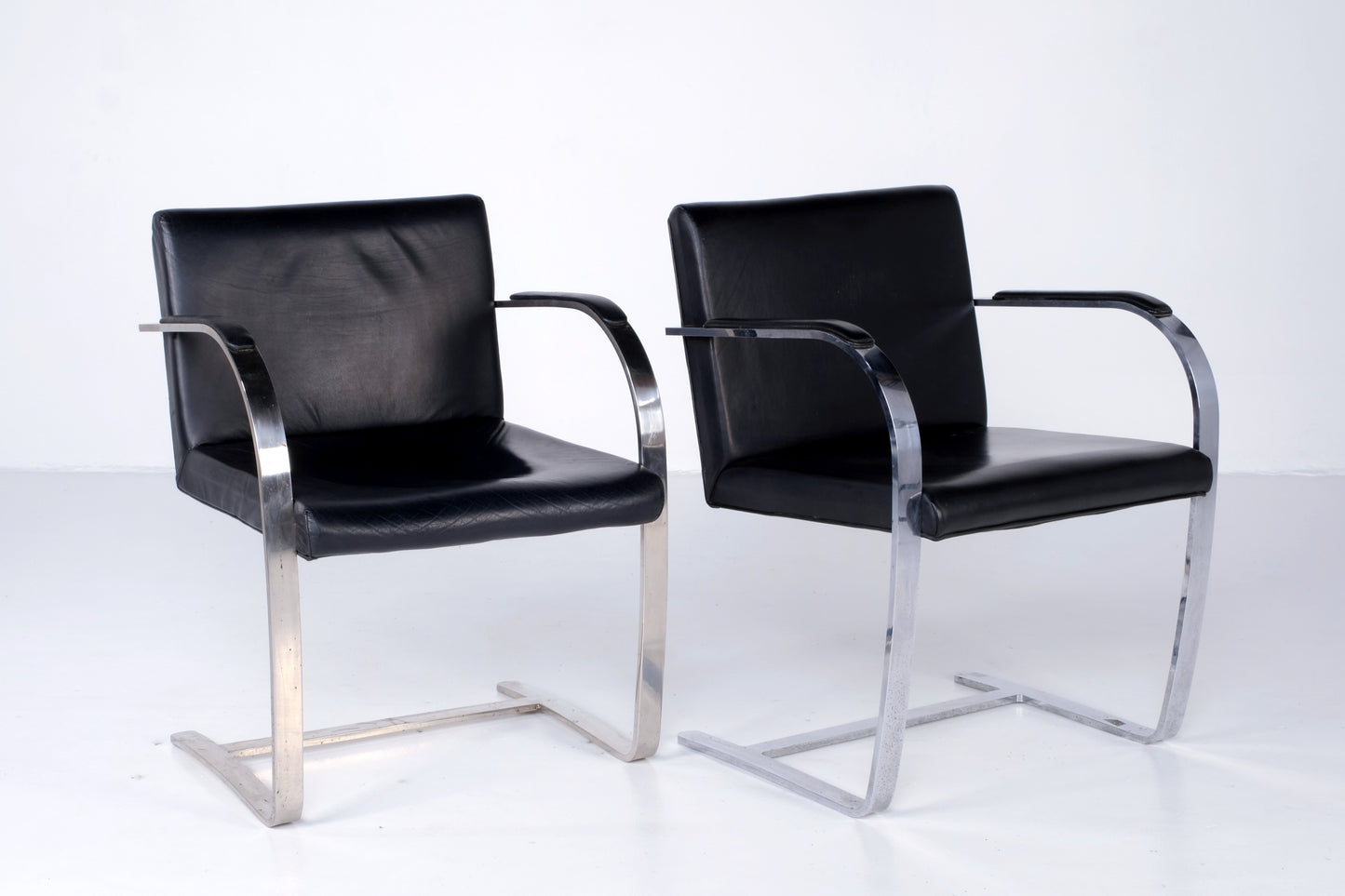 BREUTON CANTILEVER ARMCHAIRS