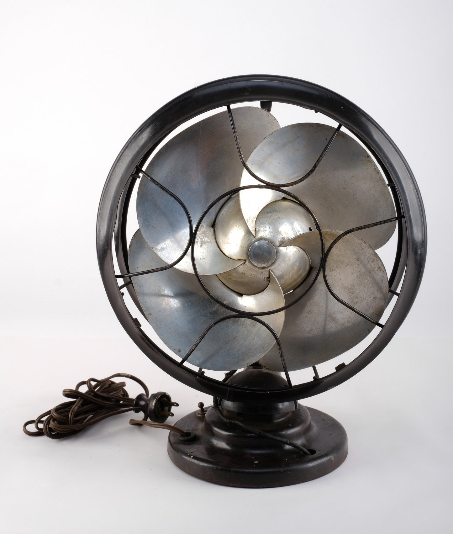 EMERSON SILVER SWAN ELECTRIC DESK FAN