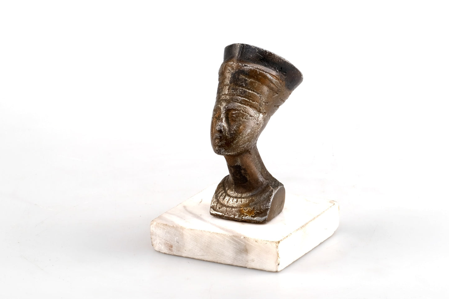 EGYPTIAN PHARAOH QUEEN NEFERITITI