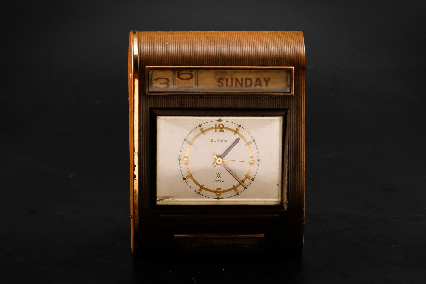 Europa date/time Travel Clock