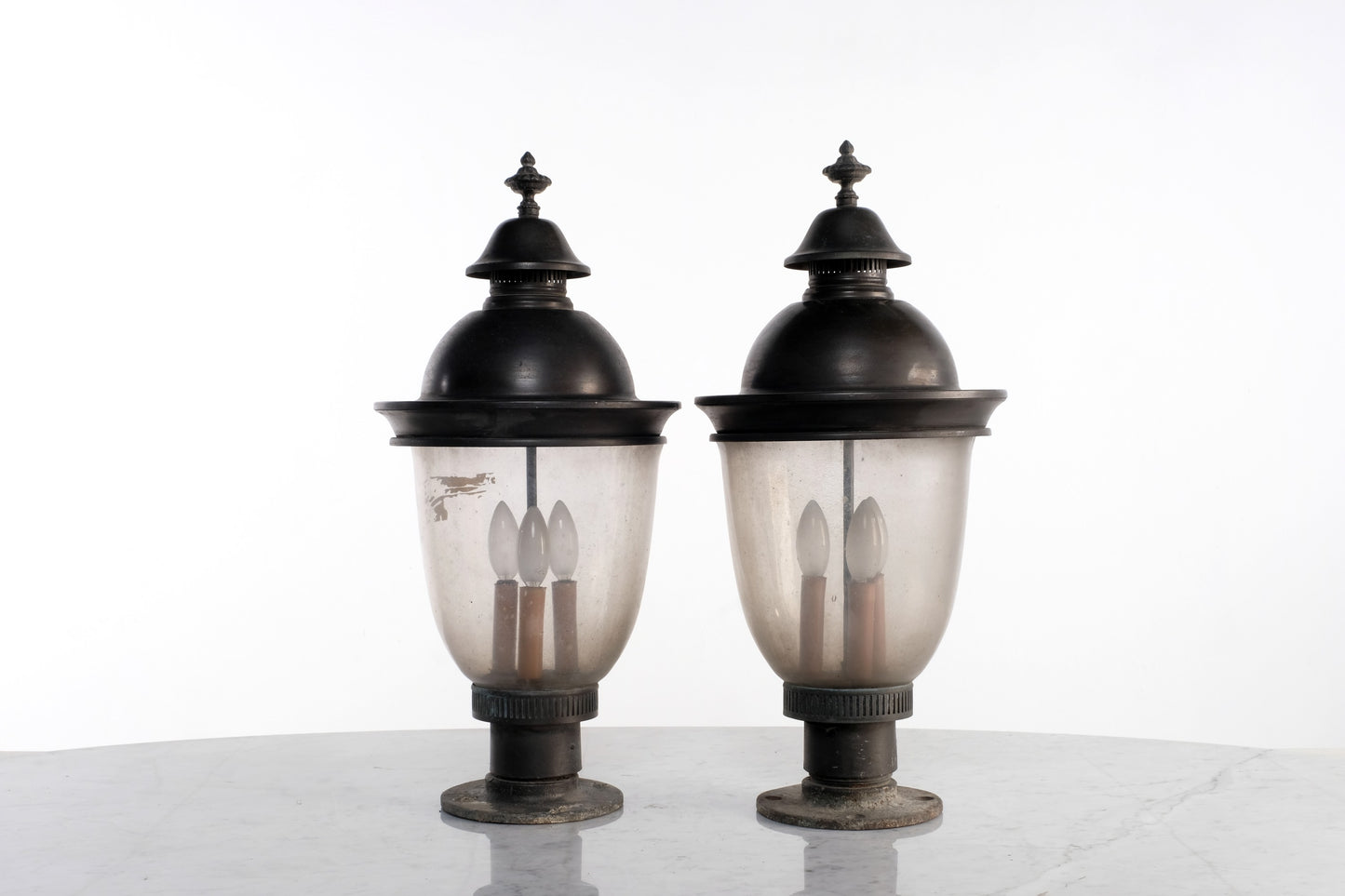 VINTAGE GOTHIC GARDEN LAMP