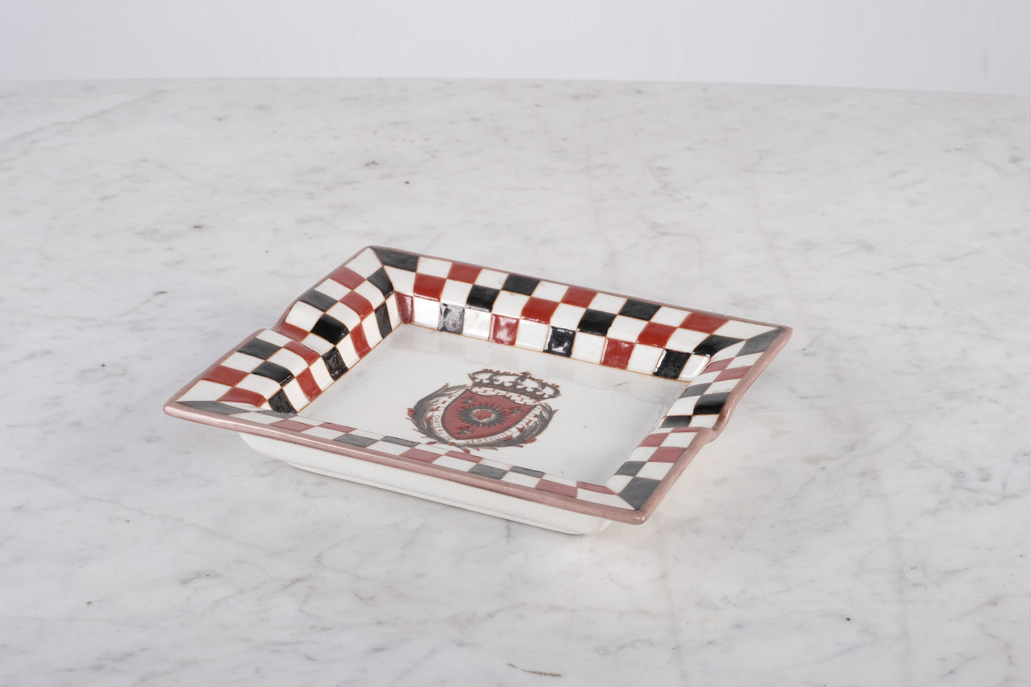 AUTHENTIC WOONG 1895 LEE ASHTRAY