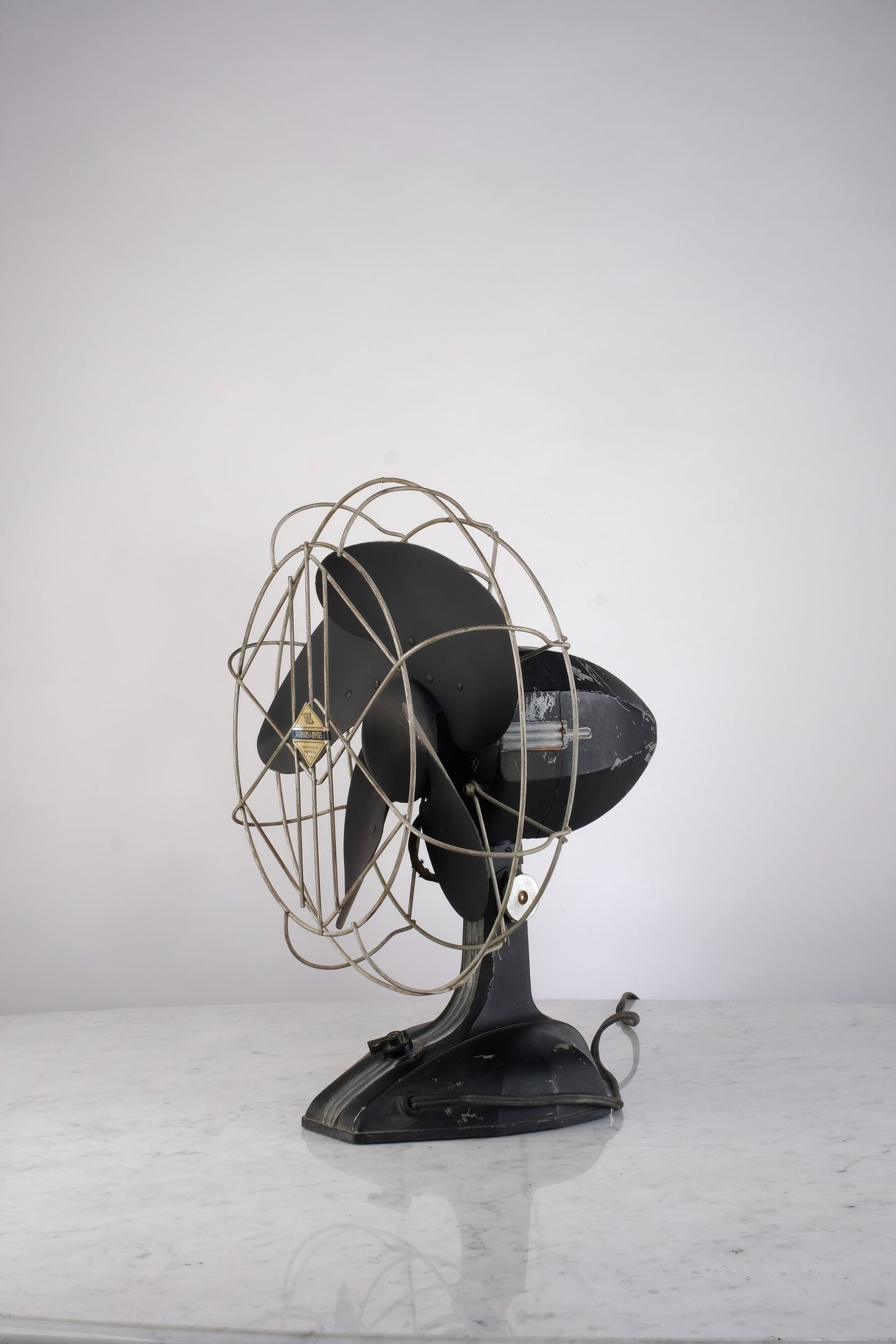 Robbins and Myers electric desk fan
