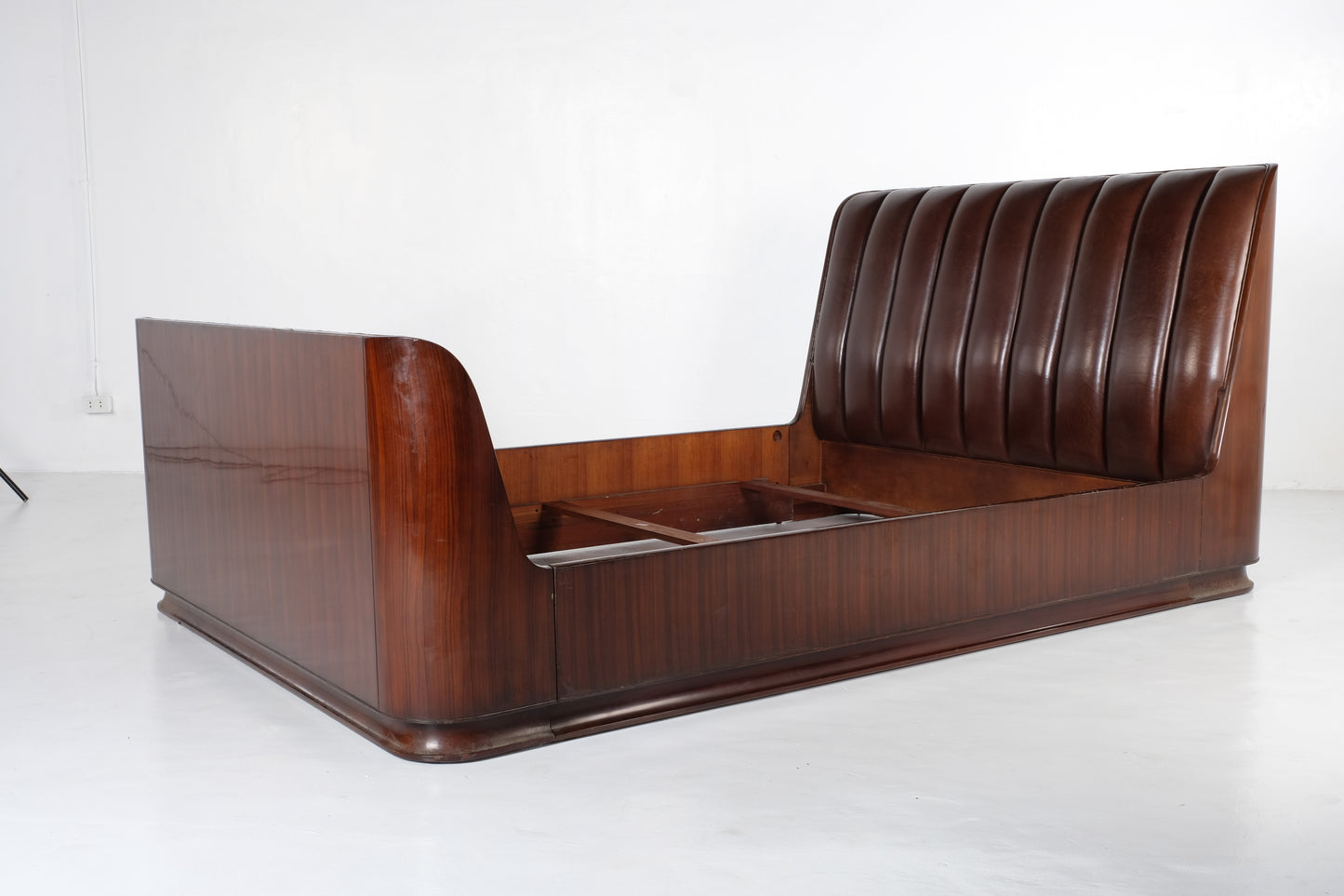 RALPH LAUREN MODERN METROPOLIS KING SIZE BED FRAME
