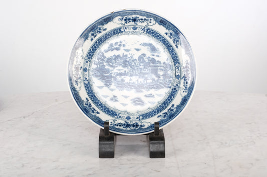 ORIENTAL PORCELAIN PLATE
