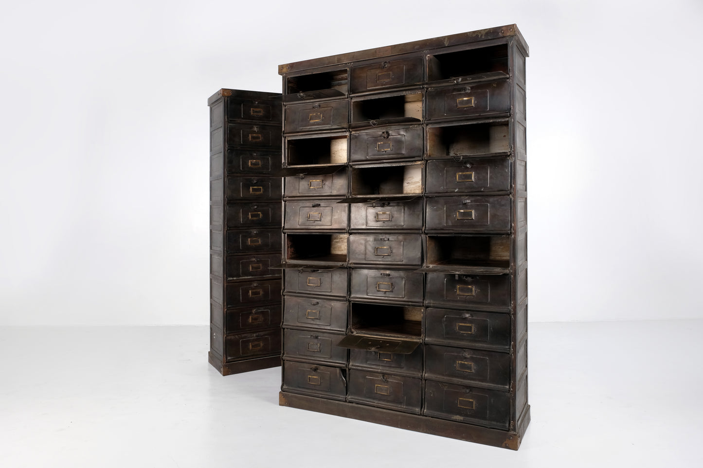 INDUSTRIAL STRAFOR CLAPET FILING CABINET