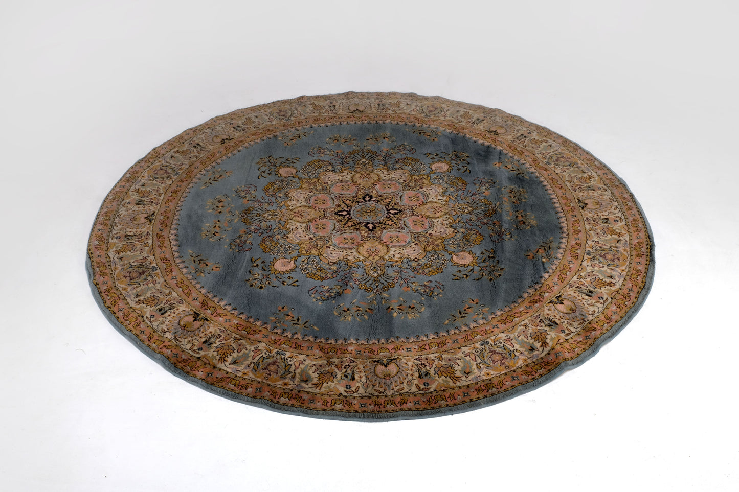 VICTORIAN ENGLISH CIRCULAR CARPET WITH GOLD AND ROYAL BLUE ACCENT