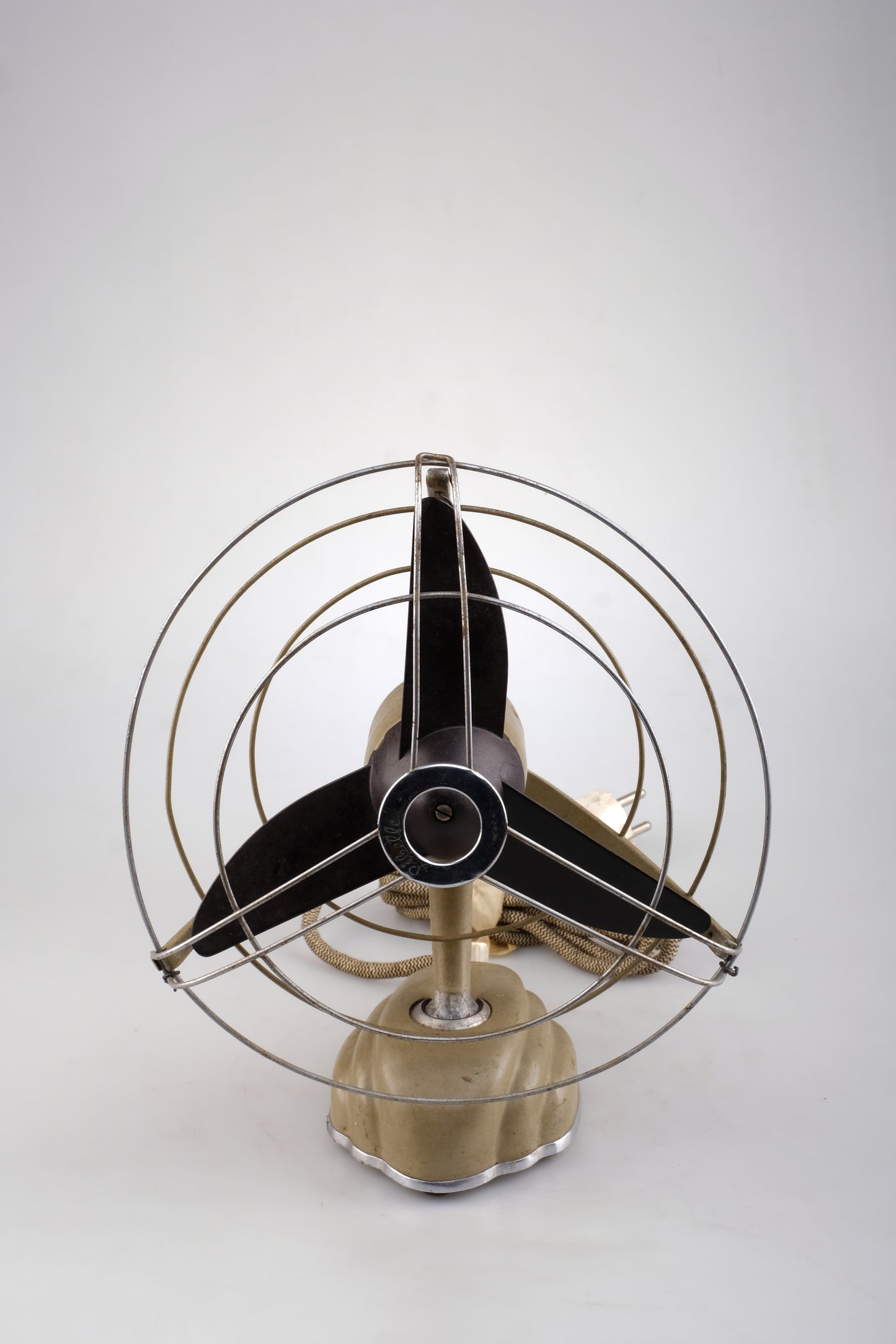 ART DECO DRAGONFLY SCHOELLER & Co ELECTRIC DESK FAN