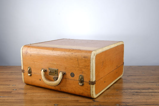 WOODEN AND FIBRE BROWN  VINTAGE TRAVEL LUGGAGE