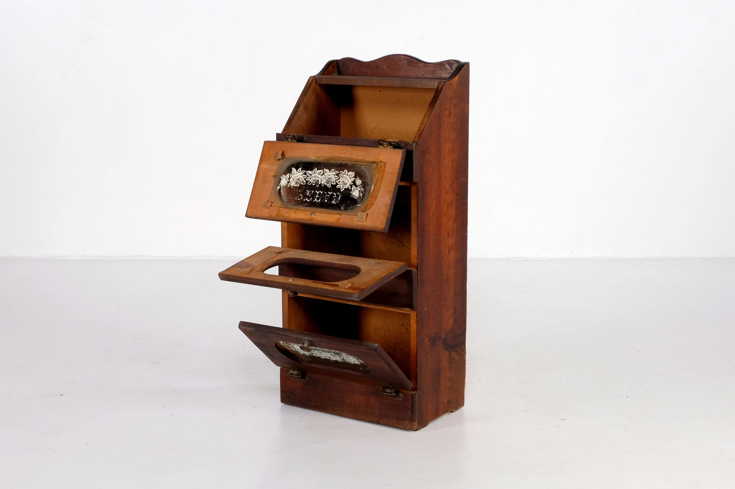 WOODEN BREAD BOX WITH ONION AND POTATO BINS
