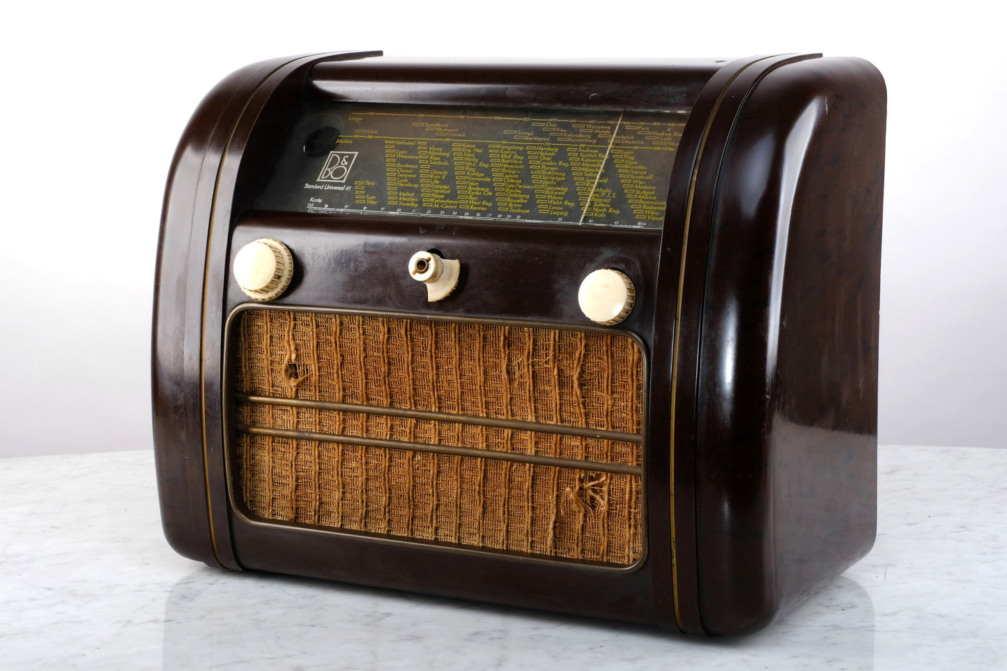 BANG & OLUFSEN RADIO