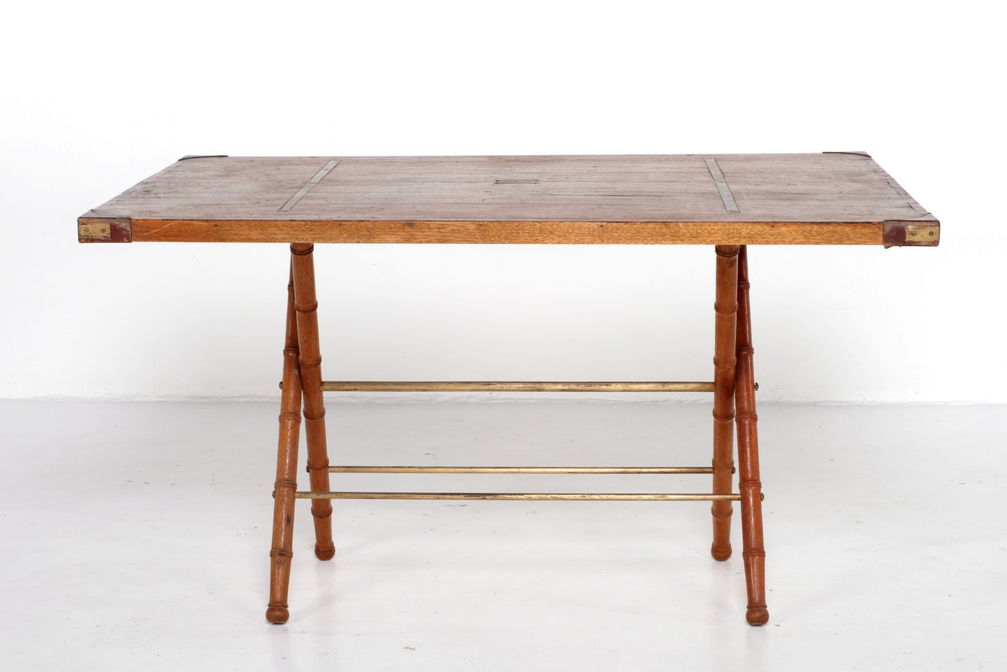 ARTDECO OUTDOOR FOLDING TABLE BY: PRIZMIC AND BRILL