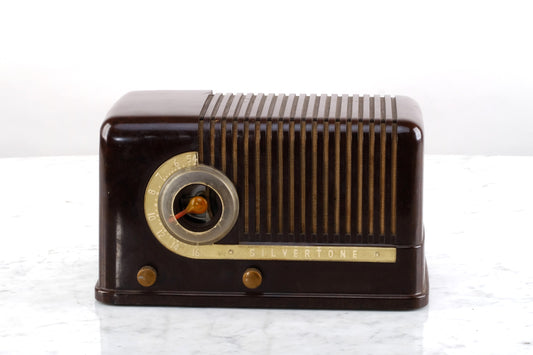 SILVERTONE RADIO