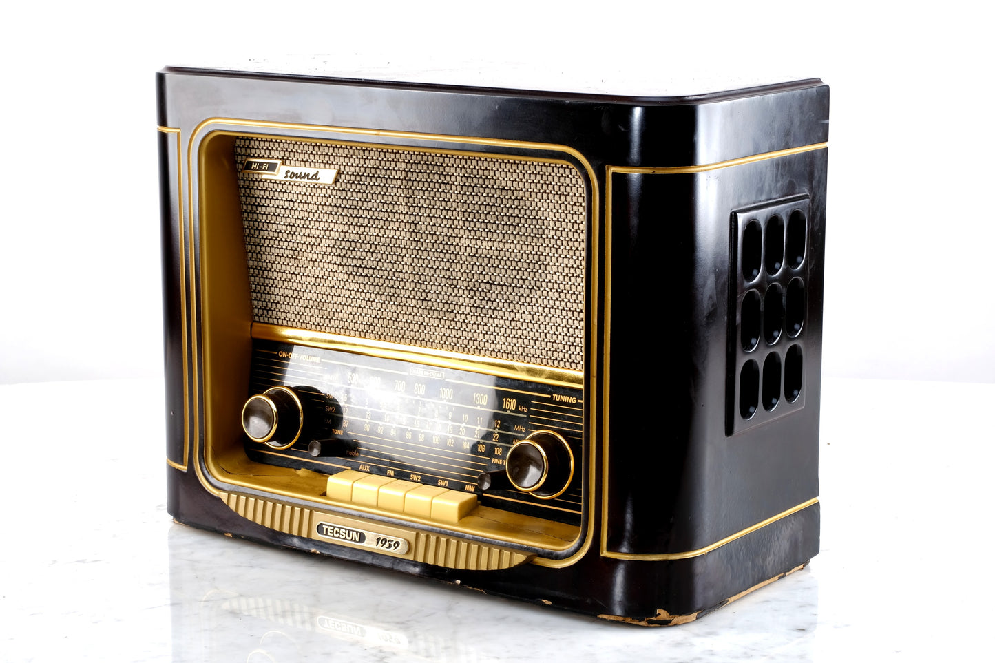 TECSUN 1959 RADIO