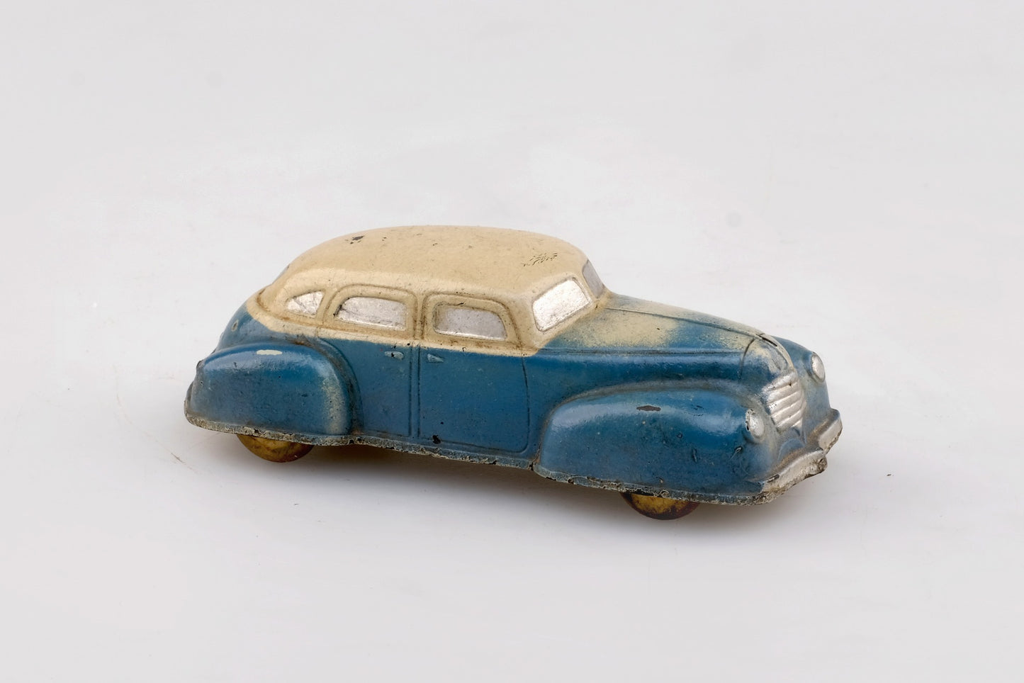 DARBERTOND RUBBER CAR