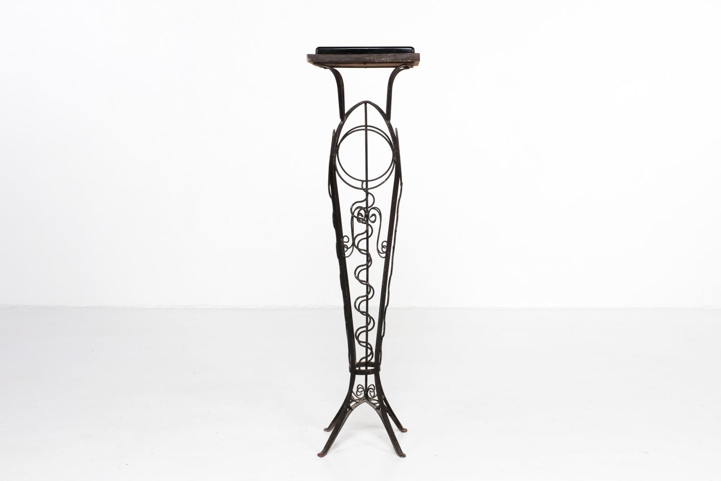 VINTAGE PLANT TABLE PEDESTAL
