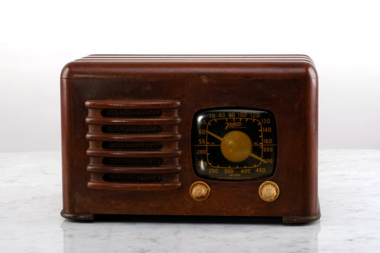 ART DECO ZENITH RADIO