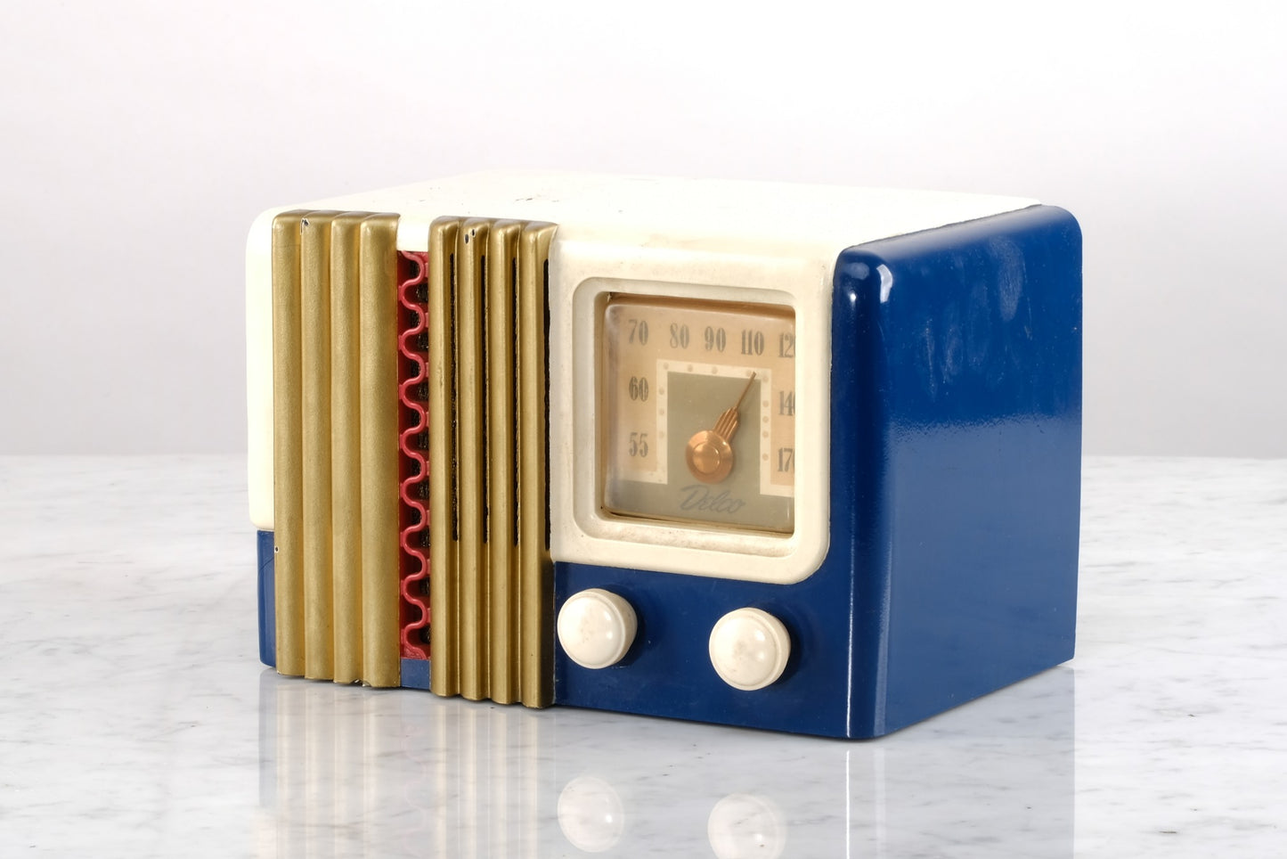 ART DECO DELCO RADIO