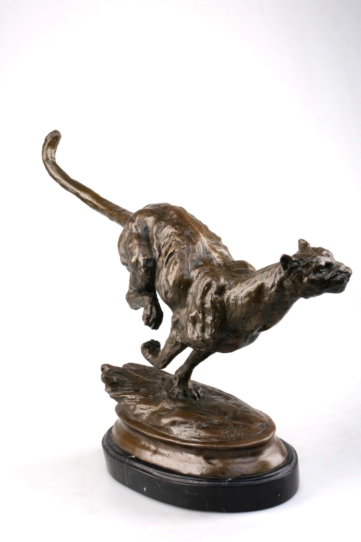 ART DECO “RUNNING CHEETAH”