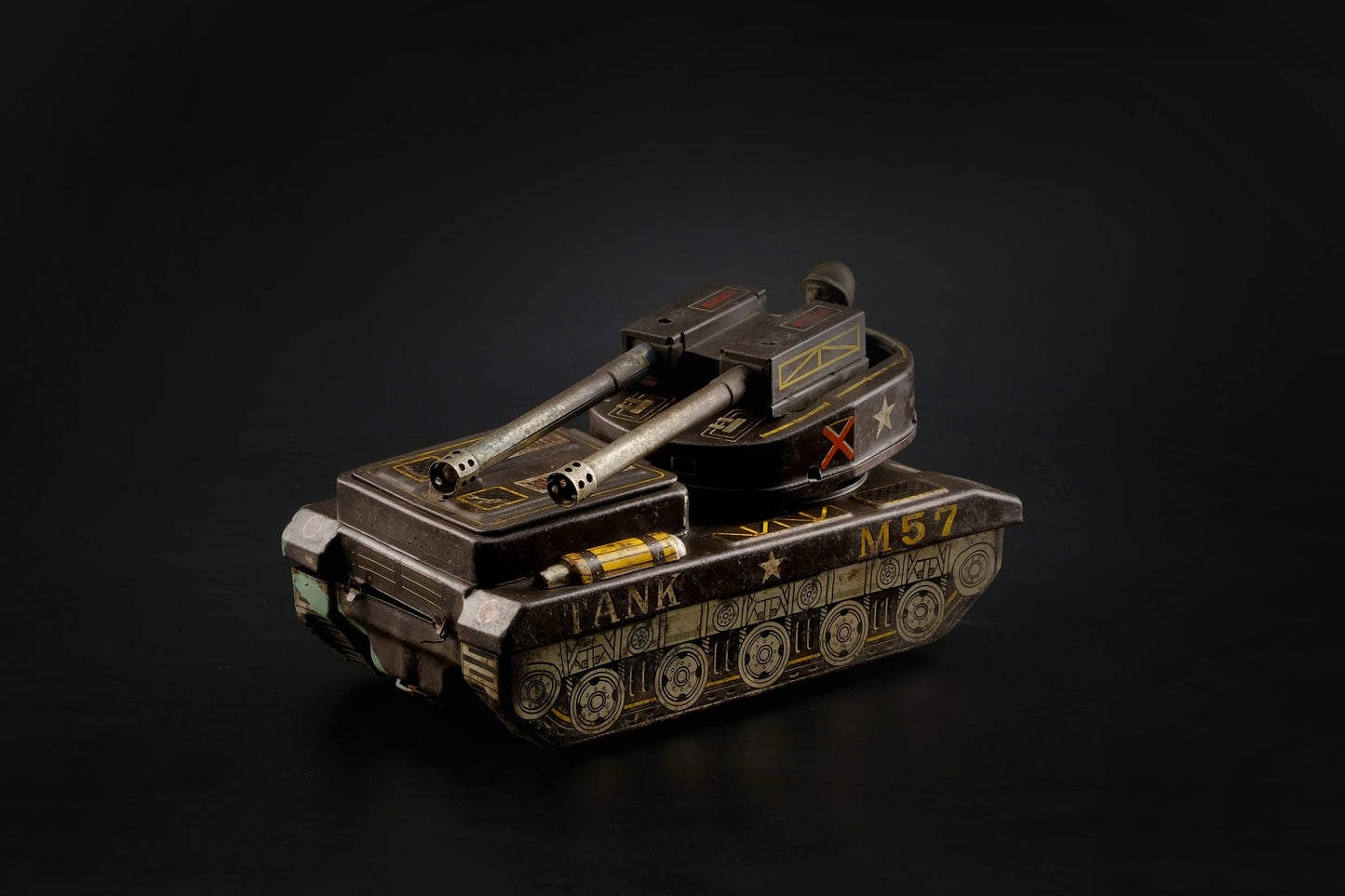 MARK TANK M-57