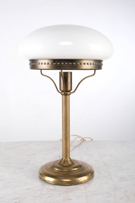 ELEGANT BRONZE MILK GLASS DESK LAMP
