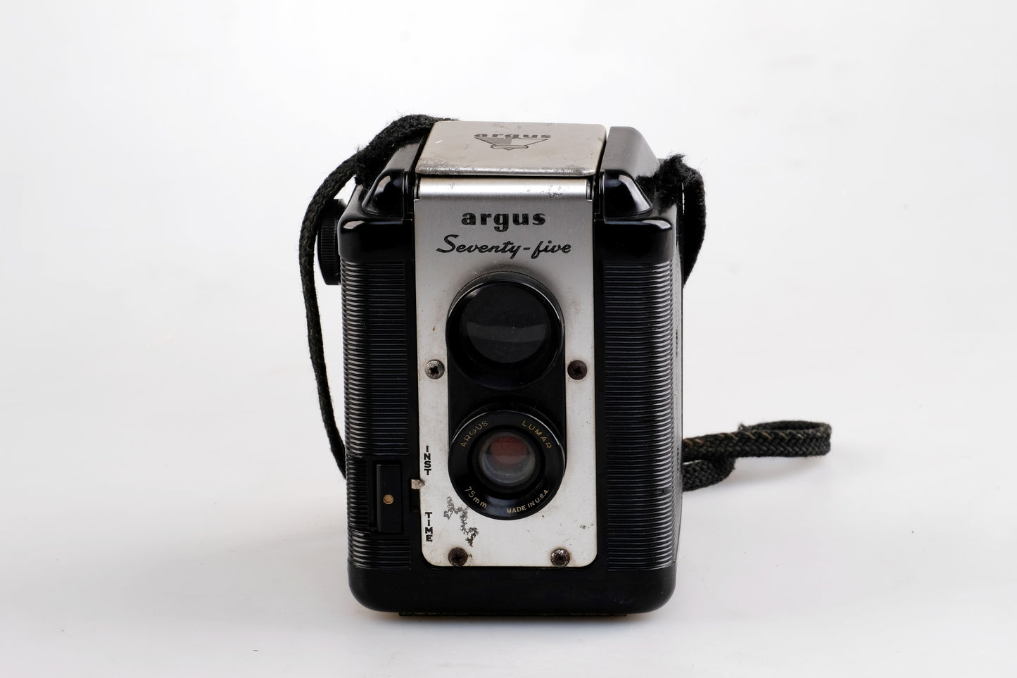 ARGUS 75