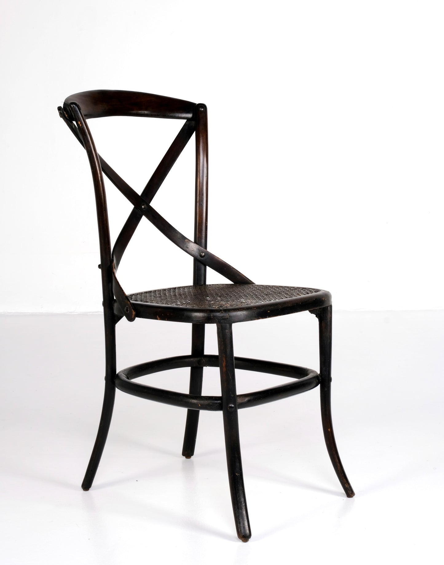 ANTIQUE PORTOBELLO CROSSBACK DINING CHAIR