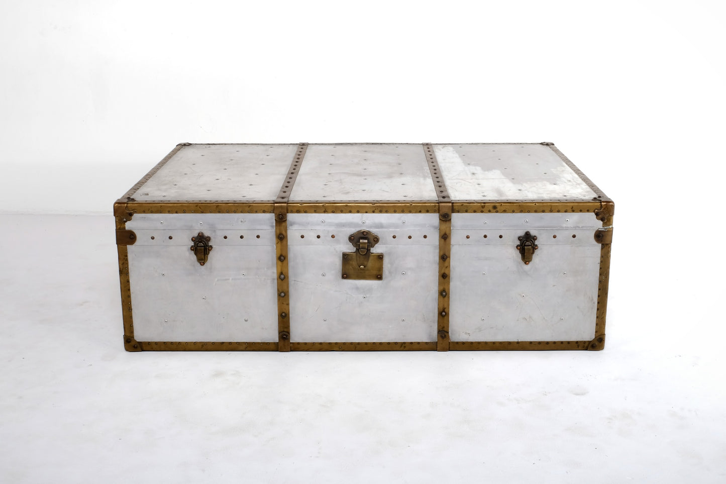 REPRODUCTION OF TRUNK