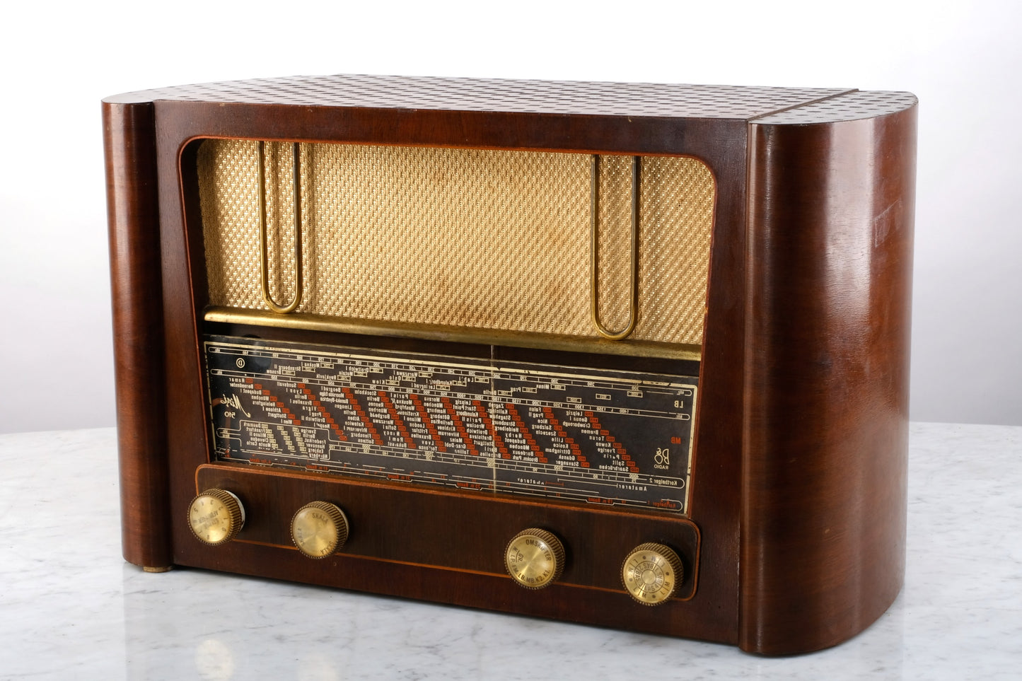 BANG & OLUFSEN RADIO