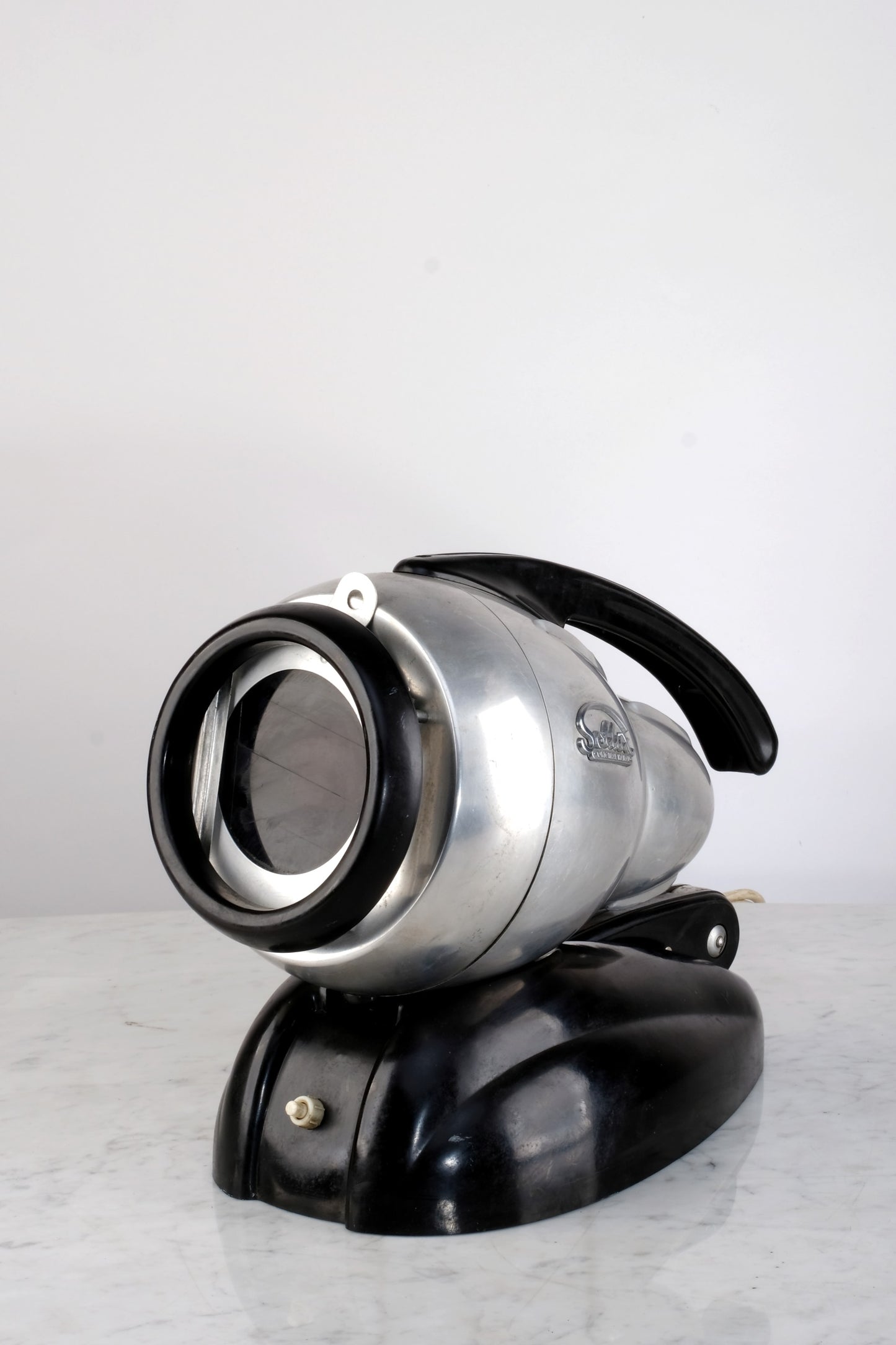 SOLLUX BY HANAU DESK LAMP