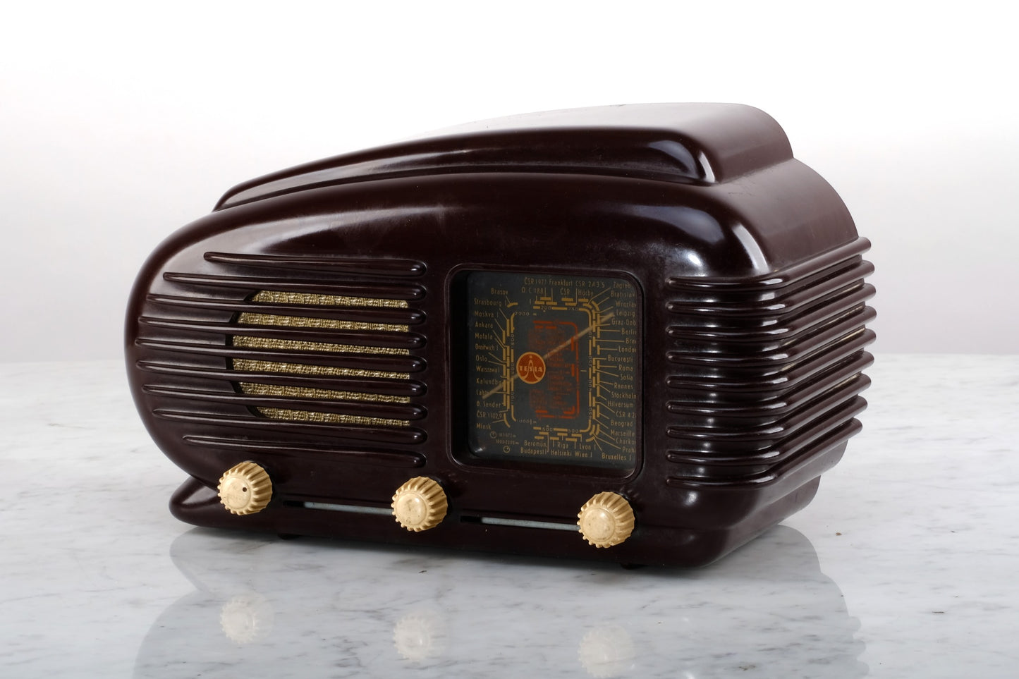 ART DECO TESLA RADIO