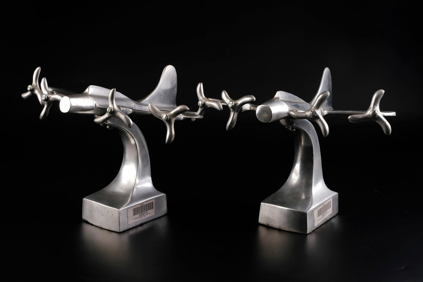 ART DECO POLISHED CAST ALUMINUM MODEL AIRPLANE DECORATIVE