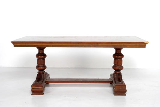 VICTORIAN RECTANGLE DINING TABLE