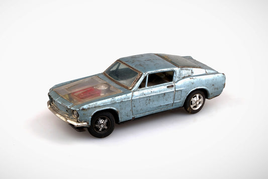 FORD MUSTANG TIN TOY