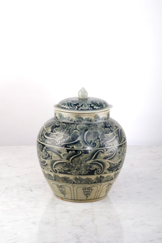 JAPANESE CERAMIC DYNASTY POT