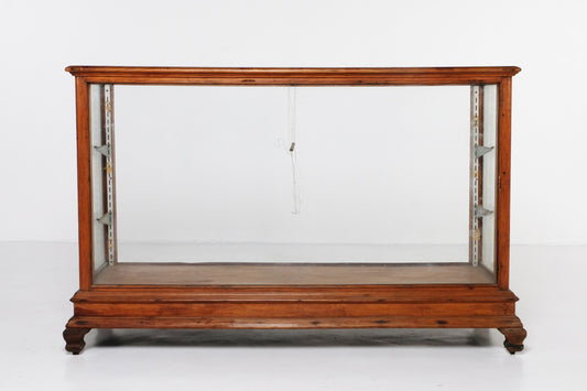 GLASS DISPLAY CASE