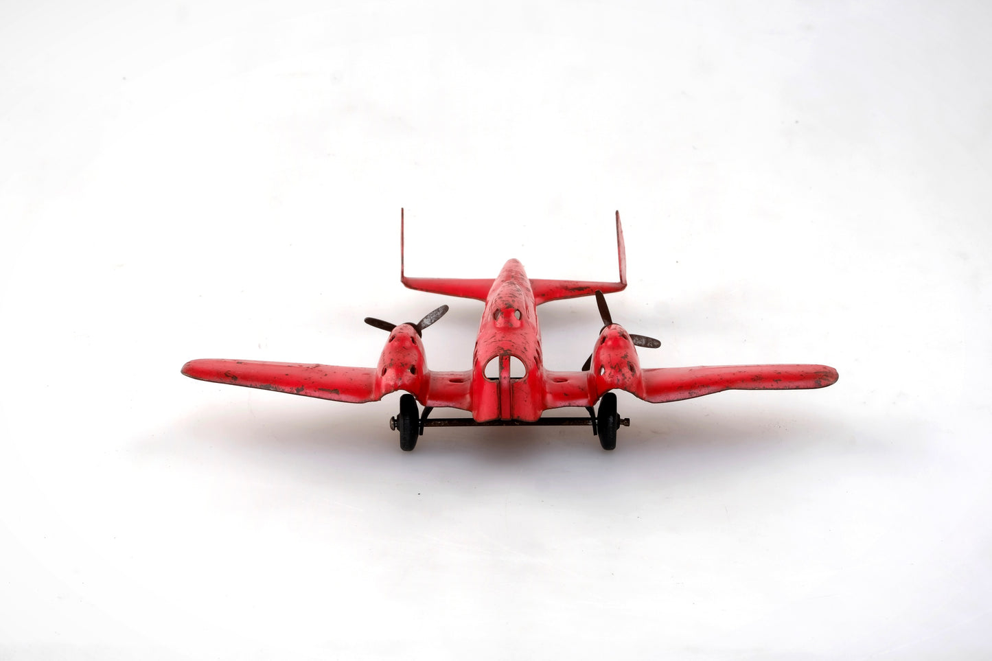 RED WYANDOTTE TOYS PRESSED STEEL
